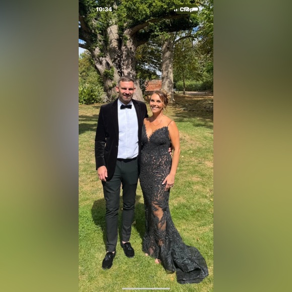 NADINE MERABI Stella Black Backless Lace Dress - Picture 3 of 15